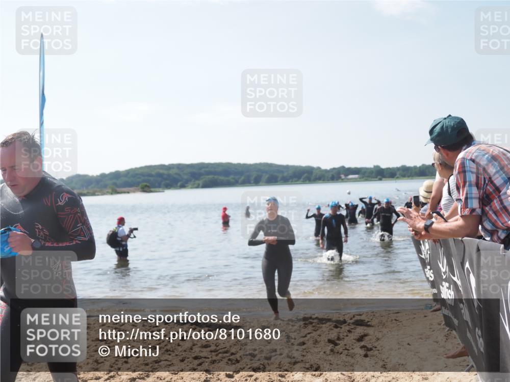 22.06.2025 - Viking Triathlon MichiJ http://msf.ph/oto/8101680 22.06.2025 10:45:45 Schwimmen 95, 197, 360, 425, 466, 519 meine-sportfotos.de