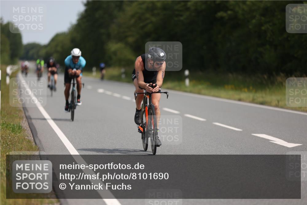 22.06.2025 - Viking Triathlon Yannick Fuchs http://msf.ph/oto/8101690 22.06.2025 11:25:59 Radfahren 29, 117, 325, 344, 403, 451, 499 meine-sportfotos.de