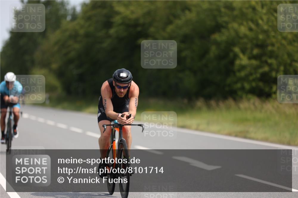 22.06.2025 - Viking Triathlon Yannick Fuchs http://msf.ph/oto/8101714 22.06.2025 11:25:59 Radfahren 29, 117, 325, 344, 403, 451, 499 meine-sportfotos.de