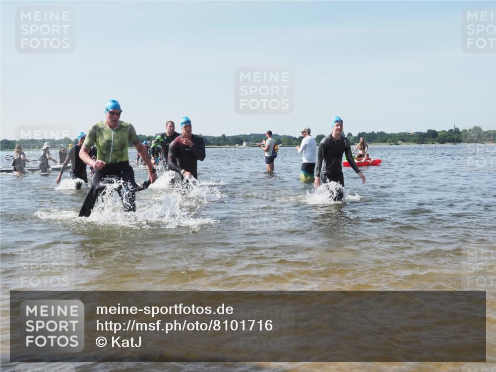 22.06.2025 - Viking Triathlon KatJ http://msf.ph/oto/8101716 22.06.2025 10:33:55 Schwimmen 5, 50, 75, 149, 184, 229, 242, 349, 429, 438, 478, 532, 540 meine-sportfotos.de