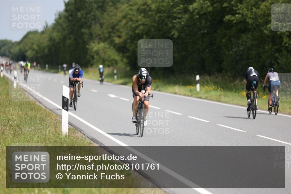 22.06.2025 - Viking Triathlon Yannick Fuchs http://msf.ph/oto/8101761 22.06.2025 12:04:56 Radfahren 9, 80, 169, 170, 273, 547, 608 meine-sportfotos.de