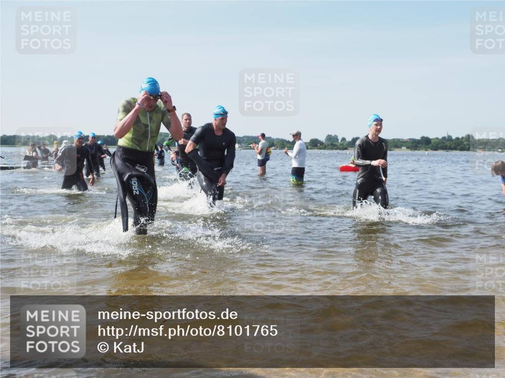 22.06.2025 - Viking Triathlon KatJ http://msf.ph/oto/8101765 22.06.2025 10:33:56 Schwimmen 50, 75, 149, 184, 229, 242, 349, 429, 438, 478, 532, 540 meine-sportfotos.de