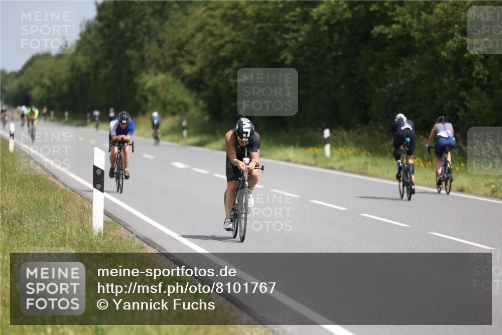 22.06.2025 - Viking Triathlon Yannick Fuchs http://msf.ph/oto/8101767 22.06.2025 12:04:56 Radfahren 9, 80, 169, 170, 273, 547, 608 meine-sportfotos.de