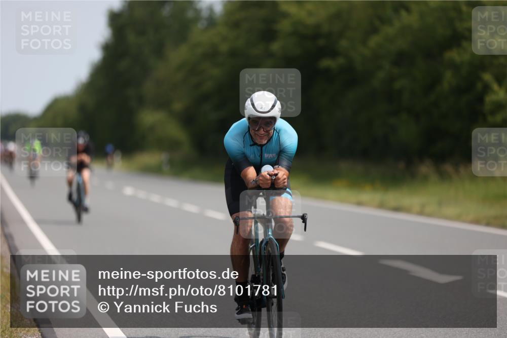 22.06.2025 - Viking Triathlon Yannick Fuchs http://msf.ph/oto/8101781 22.06.2025 11:26:01 Radfahren 29, 117, 325, 344, 403, 451, 499 meine-sportfotos.de