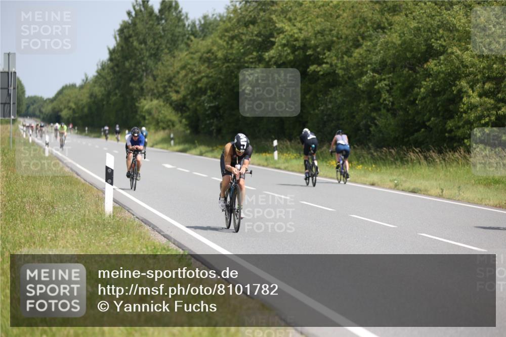 22.06.2025 - Viking Triathlon Yannick Fuchs http://msf.ph/oto/8101782 22.06.2025 12:04:56 Radfahren 9, 80, 169, 170, 273, 547, 608 meine-sportfotos.de