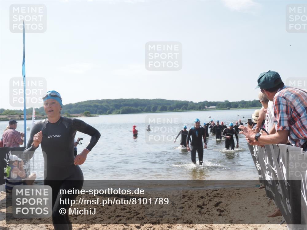 22.06.2025 - Viking Triathlon MichiJ http://msf.ph/oto/8101789 22.06.2025 10:45:48 Schwimmen 95, 360, 372, 425, 468, 519, 621, 633 meine-sportfotos.de