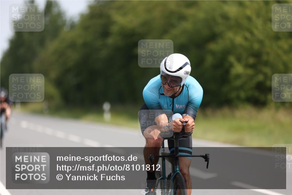 22.06.2025 - Viking Triathlon Yannick Fuchs http://msf.ph/oto/8101812 22.06.2025 11:26:01 Radfahren 29, 117, 325, 344, 403, 451, 499 meine-sportfotos.de