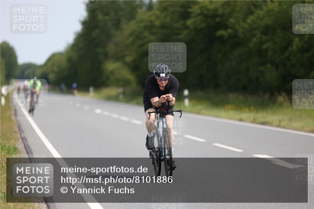 22.06.2025 - Viking Triathlon Yannick Fuchs http://msf.ph/oto/8101886 22.06.2025 11:26:03 Radfahren 29, 117, 325, 403, 451, 499 meine-sportfotos.de