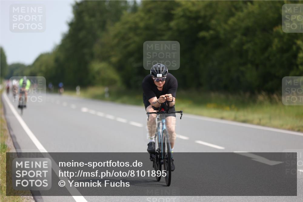 22.06.2025 - Viking Triathlon Yannick Fuchs http://msf.ph/oto/8101895 22.06.2025 11:26:03 Radfahren 29, 117, 325, 403, 451, 499 meine-sportfotos.de