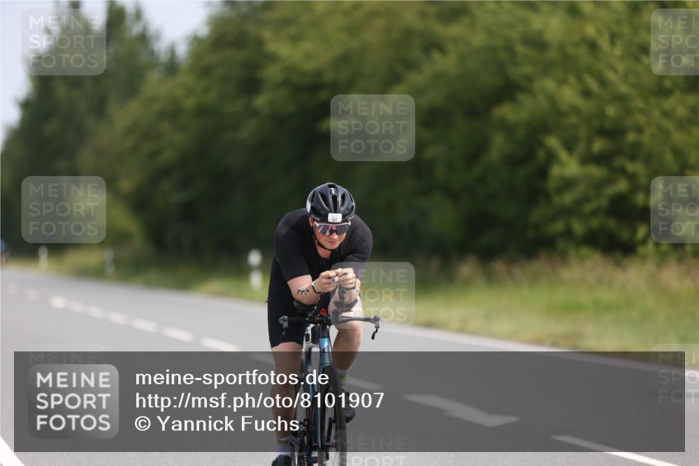 22.06.2025 - Viking Triathlon Yannick Fuchs http://msf.ph/oto/8101907 22.06.2025 11:26:04 Radfahren 29, 117, 325, 403, 451, 556 meine-sportfotos.de