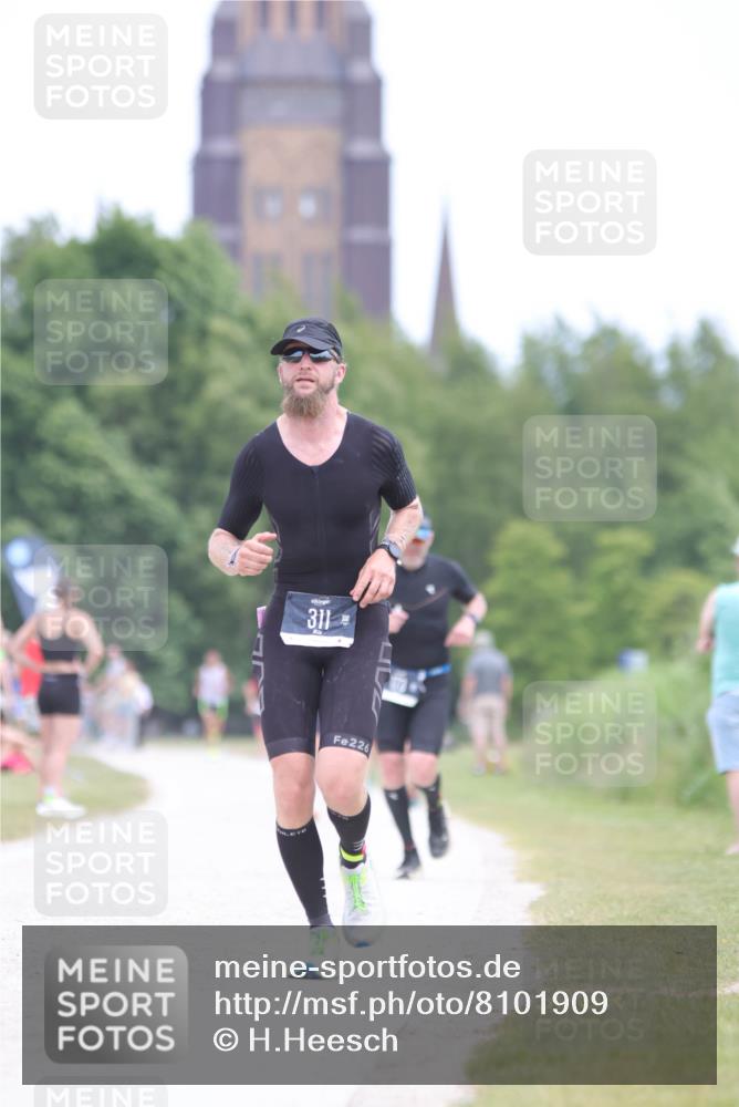 22.06.2025 - Viking Triathlon H.Heesch http://msf.ph/oto/8101909 22.06.2025 13:36:32 Laufen 311, 442, 527 meine-sportfotos.de