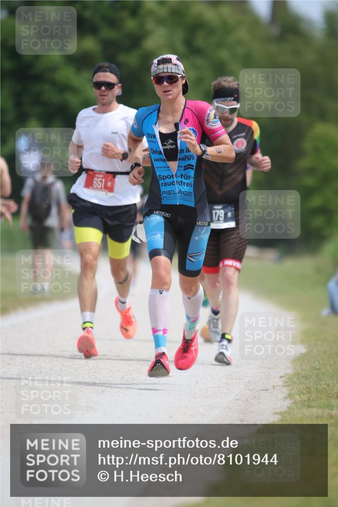 22.06.2025 - Viking Triathlon H.Heesch http://msf.ph/oto/8101944 22.06.2025 13:18:49 Laufen 9, 179, 347, 396, 651 meine-sportfotos.de