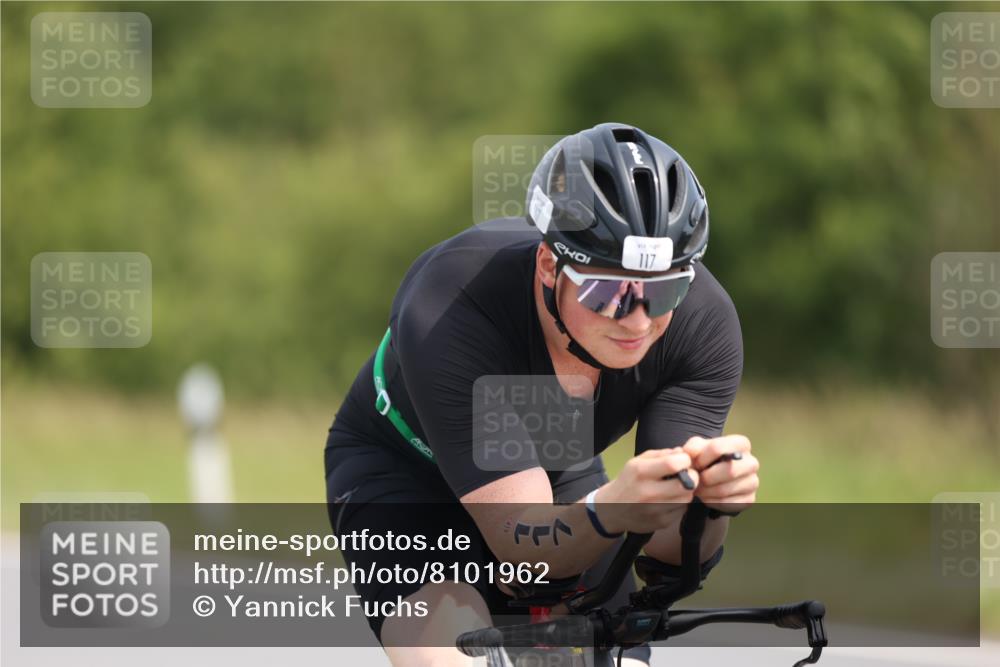22.06.2025 - Viking Triathlon Yannick Fuchs http://msf.ph/oto/8101962 22.06.2025 11:26:05 Radfahren 29, 117, 272, 403, 451, 556 meine-sportfotos.de