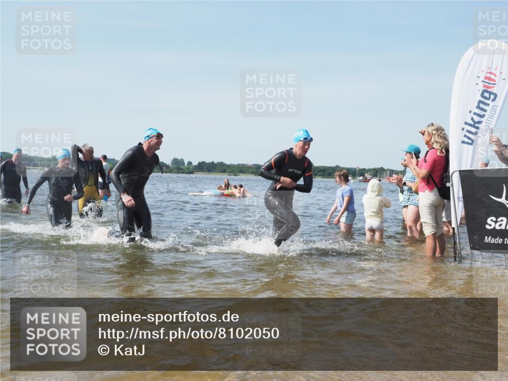 22.06.2025 - Viking Triathlon KatJ http://msf.ph/oto/8102050 22.06.2025 10:34:04 Schwimmen 46, 70, 75, 184, 297, 349, 429, 478, 532, 540, 618, 635 meine-sportfotos.de