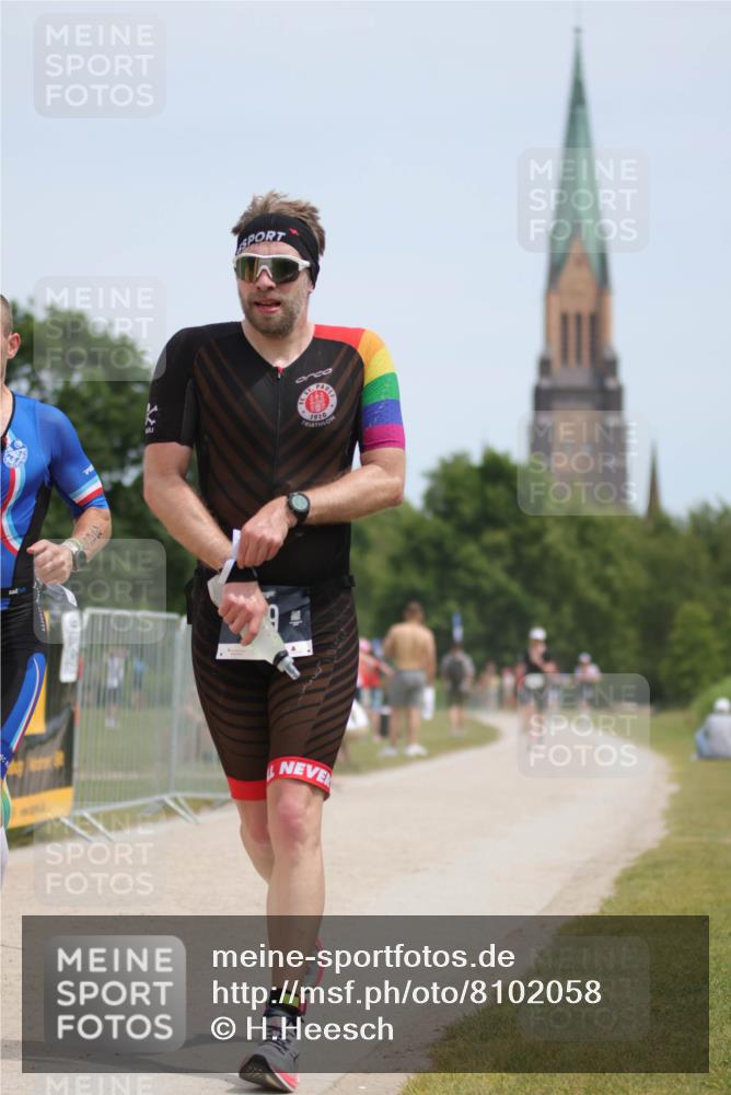 22.06.2025 - Viking Triathlon H.Heesch http://msf.ph/oto/8102058 22.06.2025 13:18:55 Laufen 9, 179, 347, 651 meine-sportfotos.de