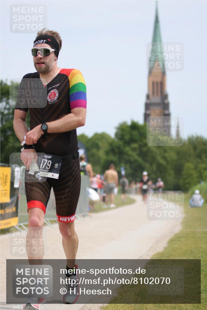 22.06.2025 - Viking Triathlon H.Heesch http://msf.ph/oto/8102070 22.06.2025 13:18:55 Laufen 9, 179, 347, 651 meine-sportfotos.de