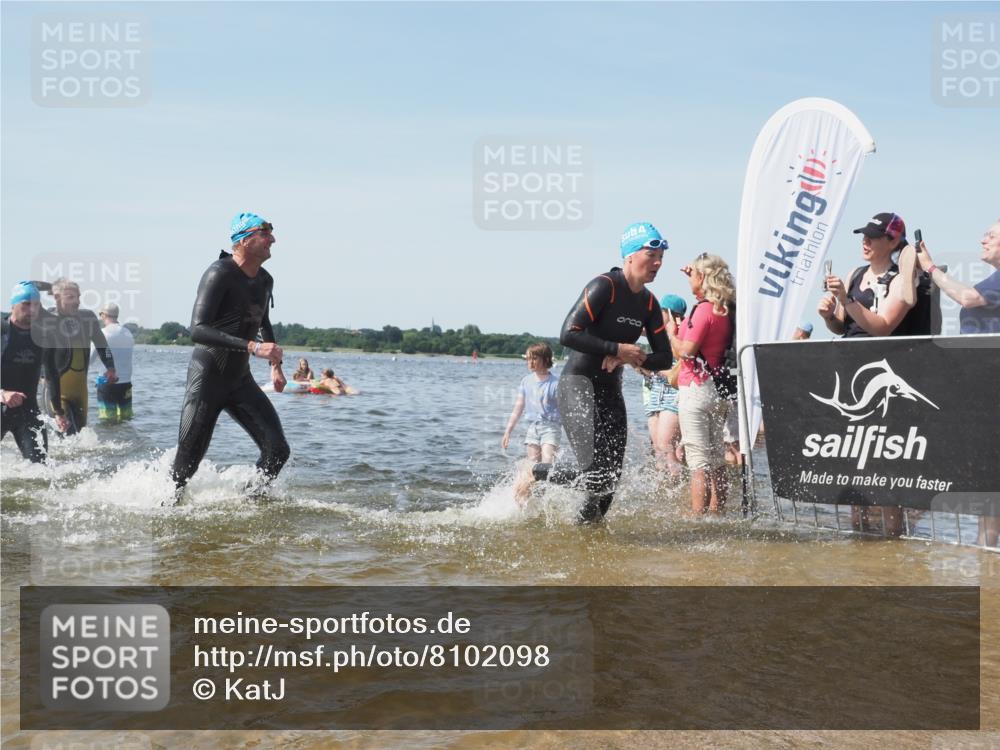 22.06.2025 - Viking Triathlon KatJ http://msf.ph/oto/8102098 22.06.2025 10:34:04 Schwimmen 46, 70, 75, 184, 297, 349, 429, 478, 532, 540, 618, 635 meine-sportfotos.de