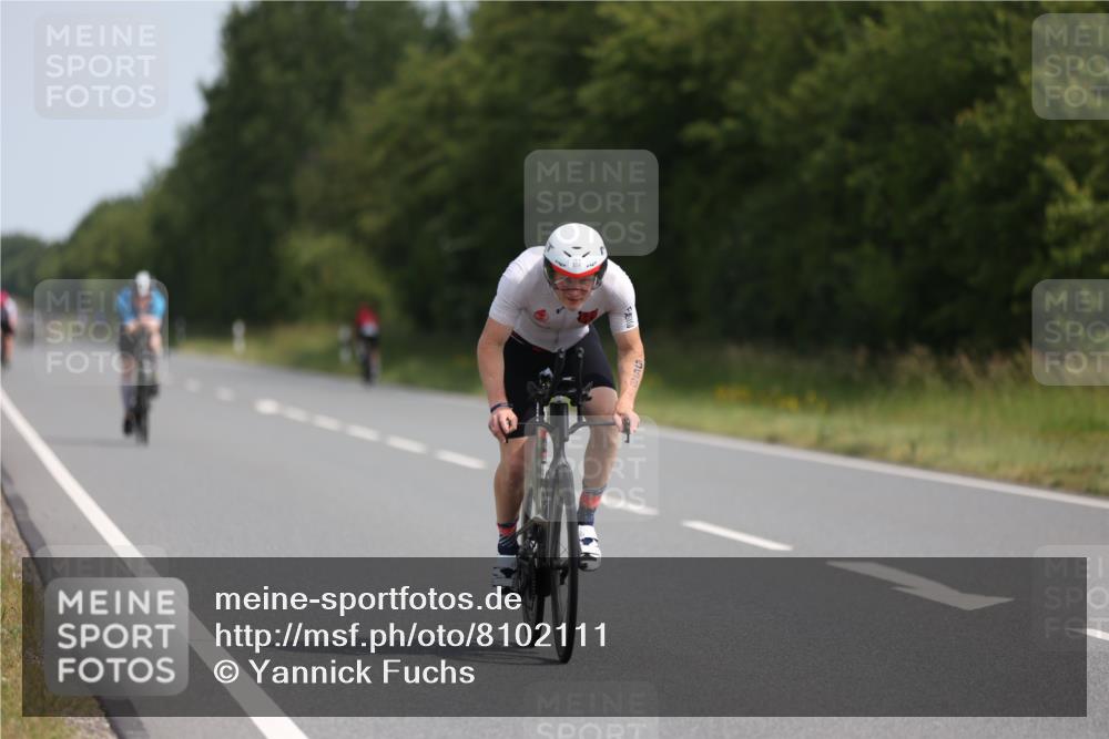 22.06.2025 - Viking Triathlon Yannick Fuchs http://msf.ph/oto/8102111 22.06.2025 11:26:13 Radfahren 15, 234, 272, 298, 403, 556 meine-sportfotos.de