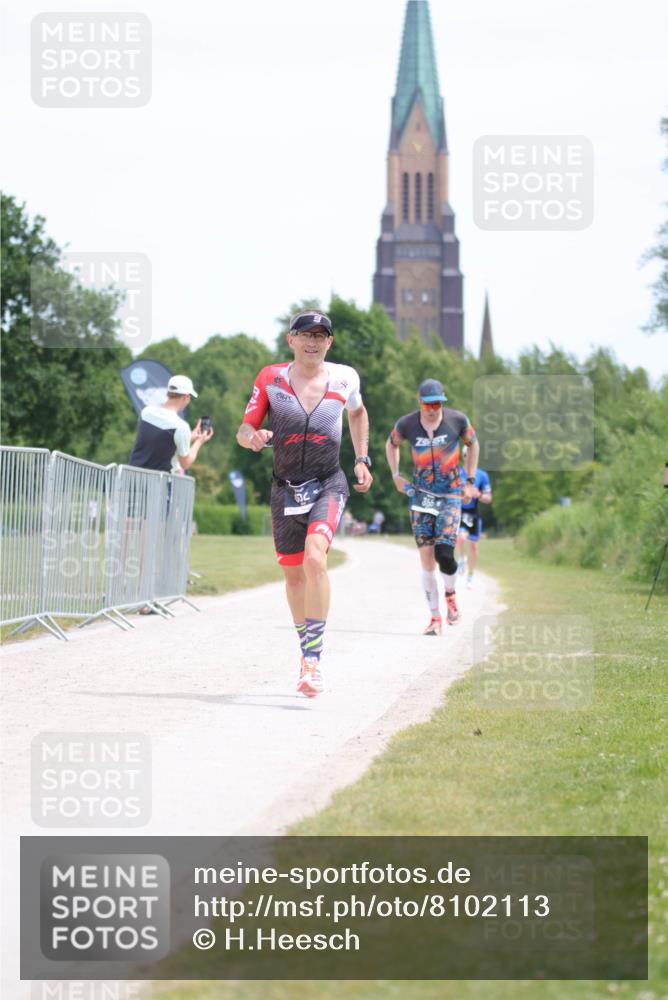 22.06.2025 - Viking Triathlon H.Heesch http://msf.ph/oto/8102113 22.06.2025 12:57:13 Laufen 352, 355 meine-sportfotos.de
