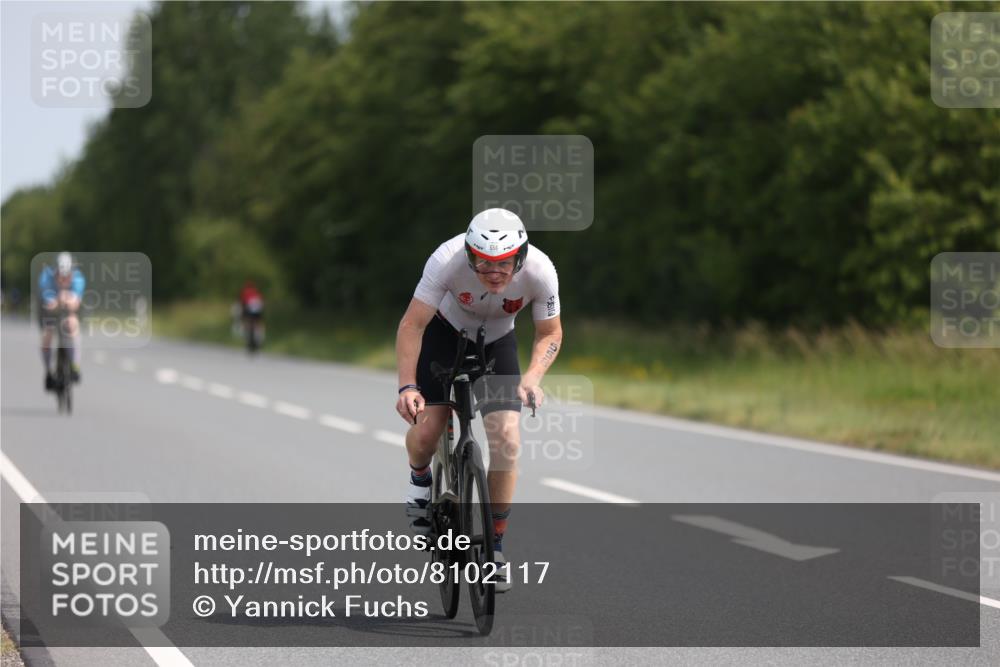 22.06.2025 - Viking Triathlon Yannick Fuchs http://msf.ph/oto/8102117 22.06.2025 11:26:13 Radfahren 15, 234, 272, 298, 403, 556 meine-sportfotos.de