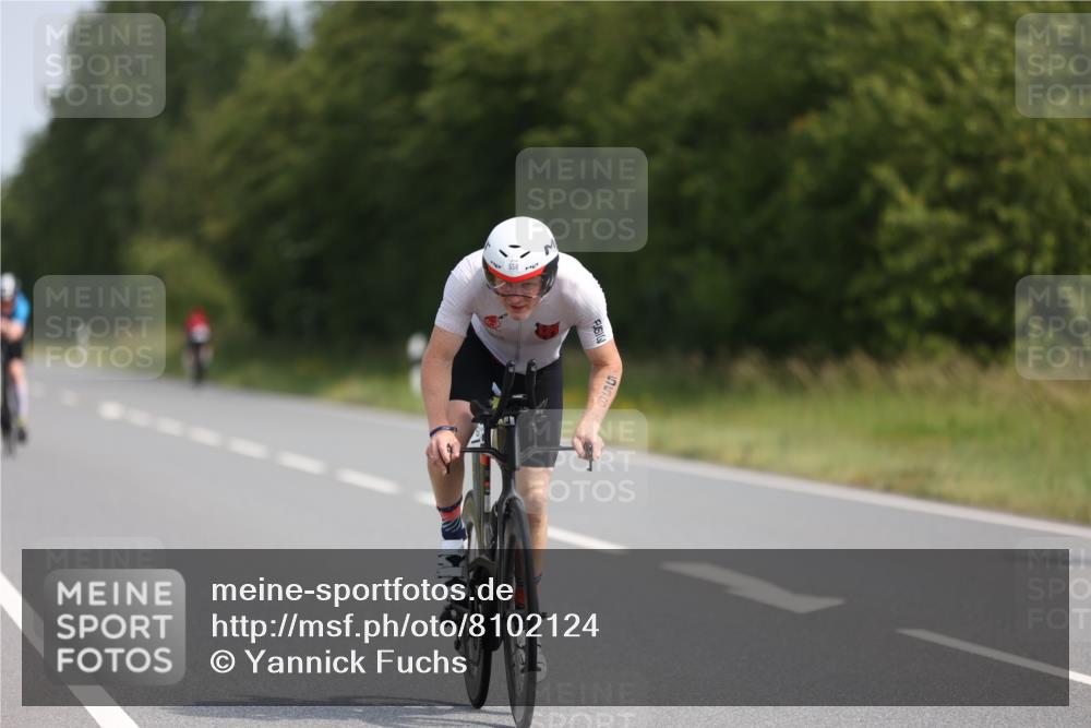22.06.2025 - Viking Triathlon Yannick Fuchs http://msf.ph/oto/8102124 22.06.2025 11:26:13 Radfahren 15, 234, 272, 298, 403, 556 meine-sportfotos.de