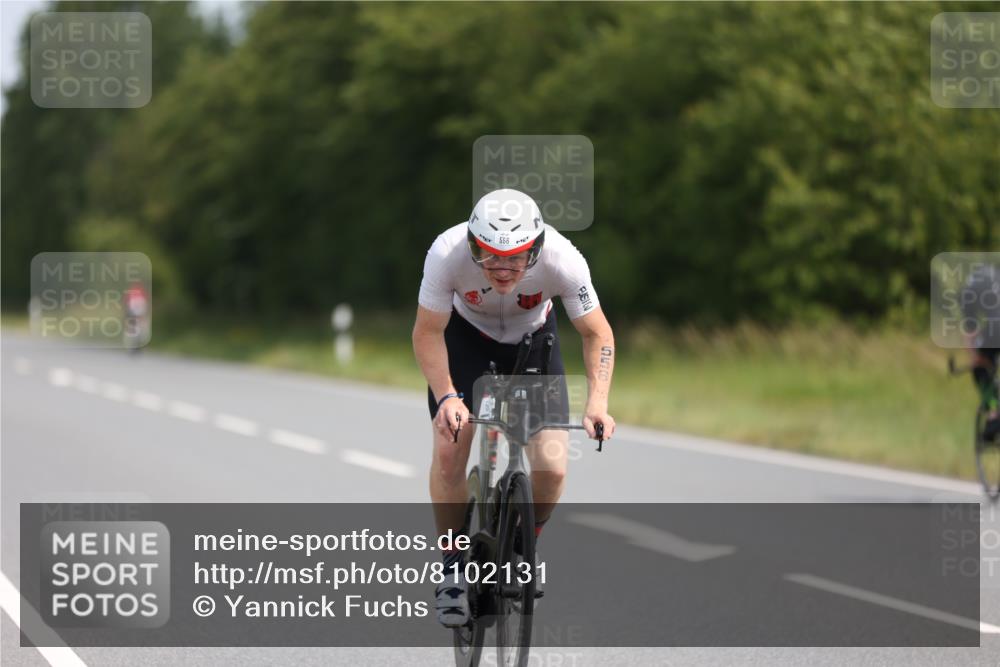22.06.2025 - Viking Triathlon Yannick Fuchs http://msf.ph/oto/8102131 22.06.2025 11:26:13 Radfahren 15, 234, 272, 298, 403, 556 meine-sportfotos.de
