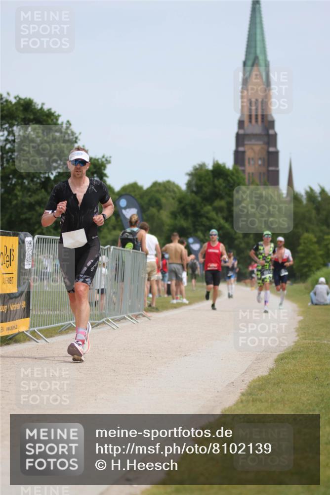 22.06.2025 - Viking Triathlon H.Heesch http://msf.ph/oto/8102139 22.06.2025 13:19:07 Laufen 34, 368, 632 meine-sportfotos.de