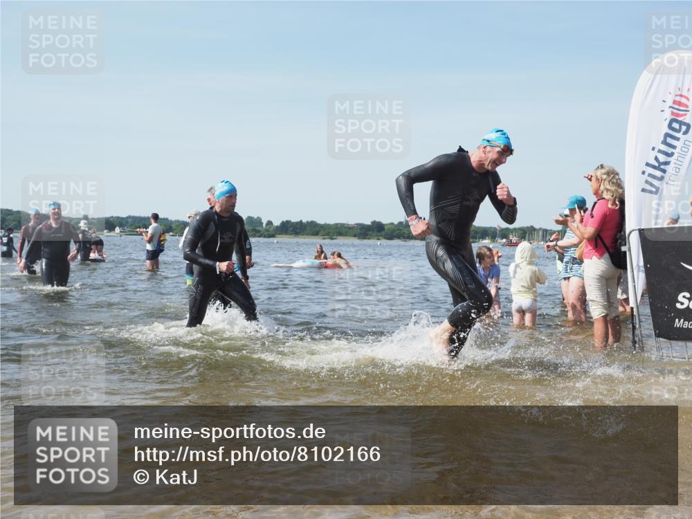 22.06.2025 - Viking Triathlon KatJ http://msf.ph/oto/8102166 22.06.2025 10:34:05 Schwimmen 46, 70, 75, 184, 297, 429, 478, 532, 540, 618, 635 meine-sportfotos.de