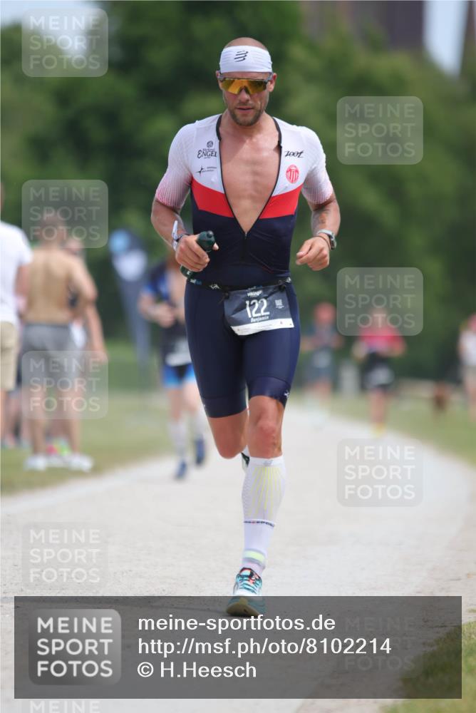 22.06.2025 - Viking Triathlon H.Heesch http://msf.ph/oto/8102214 22.06.2025 13:19:13 Laufen 34, 122, 368, 632 meine-sportfotos.de
