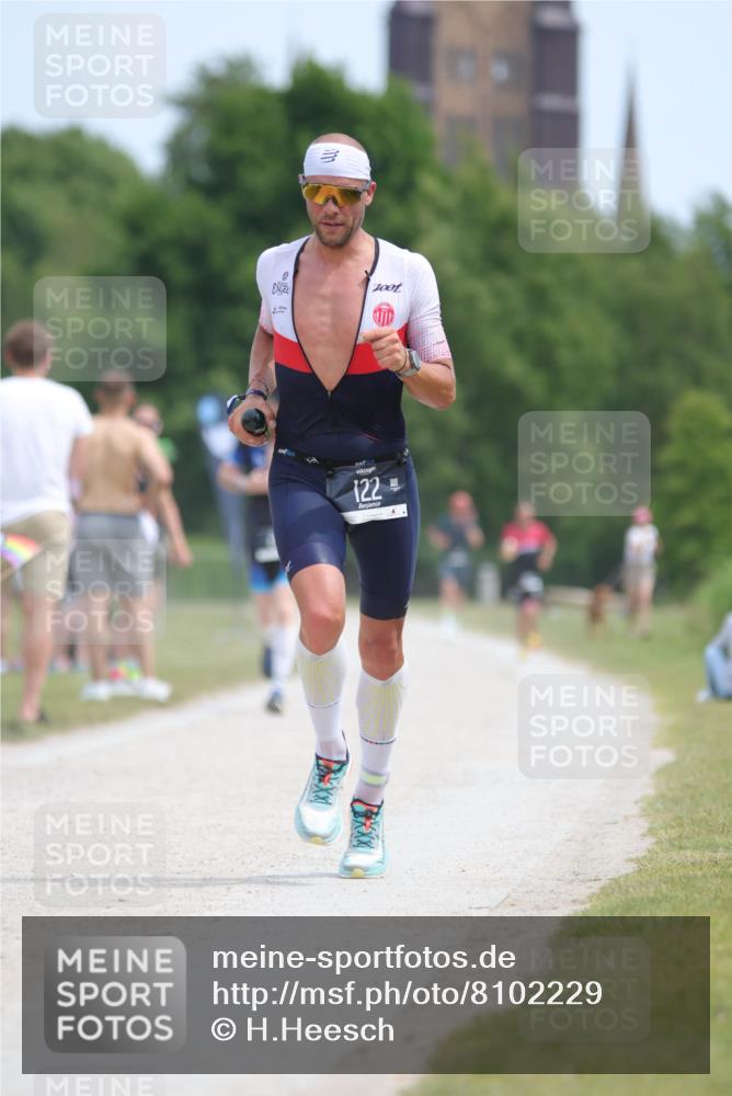 22.06.2025 - Viking Triathlon H.Heesch http://msf.ph/oto/8102229 22.06.2025 13:19:13 Laufen 34, 122, 368, 632 meine-sportfotos.de