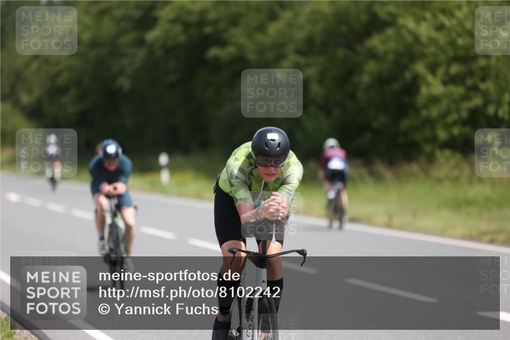 22.06.2025 - Viking Triathlon Yannick Fuchs http://msf.ph/oto/8102242 22.06.2025 12:05:14 Radfahren 37, 50, 197, 202, 205, 286, 364, 474, 550 meine-sportfotos.de