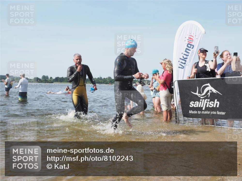 22.06.2025 - Viking Triathlon KatJ http://msf.ph/oto/8102243 22.06.2025 10:34:07 Schwimmen 46, 70, 75, 184, 297, 429, 478, 532, 540, 618, 635 meine-sportfotos.de