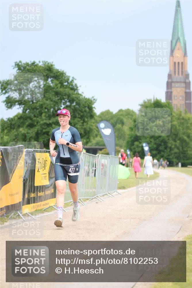 22.06.2025 - Viking Triathlon H.Heesch http://msf.ph/oto/8102253 22.06.2025 16:49:41 Laufen 477, 499 meine-sportfotos.de