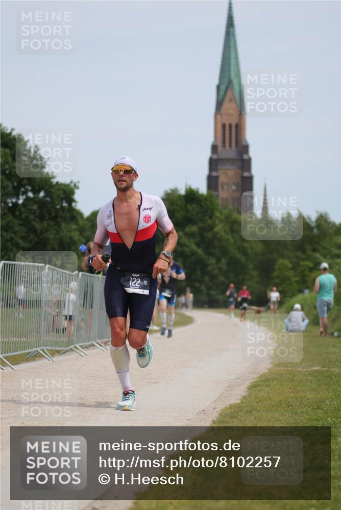 22.06.2025 - Viking Triathlon H.Heesch http://msf.ph/oto/8102257 22.06.2025 13:19:15 Laufen 122, 368, 437, 632 meine-sportfotos.de