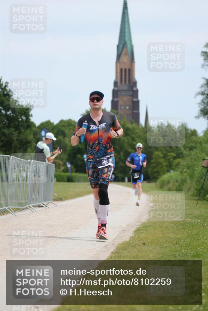 22.06.2025 - Viking Triathlon H.Heesch http://msf.ph/oto/8102259 22.06.2025 12:57:16 Laufen 52, 352, 355 meine-sportfotos.de