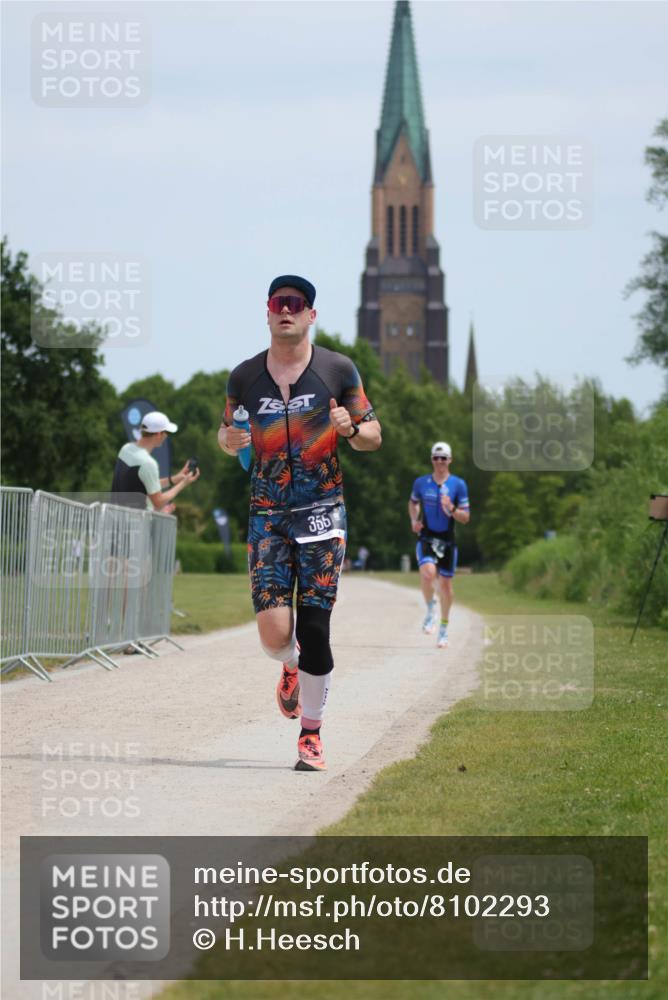 22.06.2025 - Viking Triathlon H.Heesch http://msf.ph/oto/8102293 22.06.2025 12:57:16 Laufen 52, 352, 355 meine-sportfotos.de