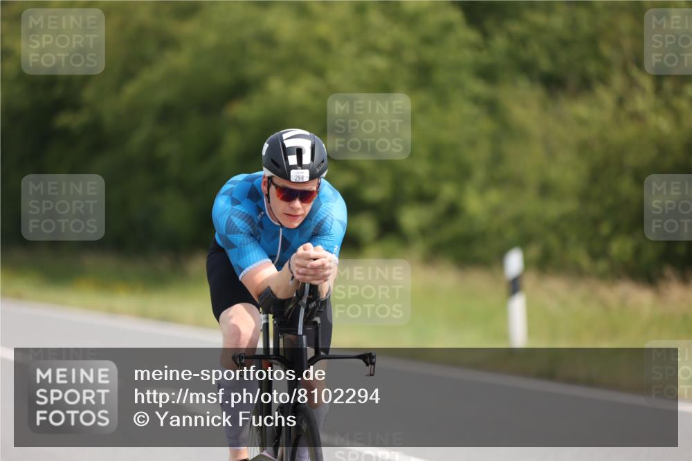 22.06.2025 - Viking Triathlon Yannick Fuchs http://msf.ph/oto/8102294 22.06.2025 11:26:17 Radfahren 15, 234, 236, 272, 298, 556 meine-sportfotos.de