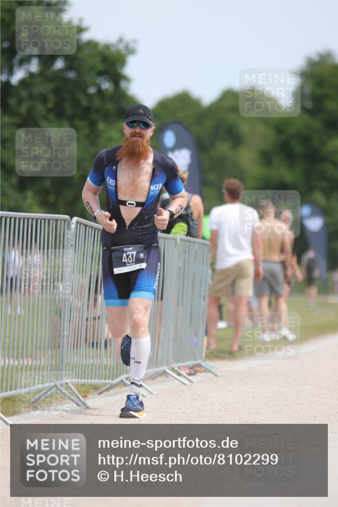 22.06.2025 - Viking Triathlon H.Heesch http://msf.ph/oto/8102299 22.06.2025 13:19:19 Laufen 122, 437, 632 meine-sportfotos.de
