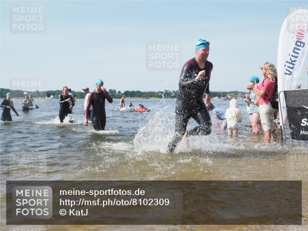 22.06.2025 - Viking Triathlon KatJ http://msf.ph/oto/8102309 22.06.2025 10:34:11 Schwimmen 46, 70, 294, 297, 429, 478, 527, 532, 618, 635 meine-sportfotos.de