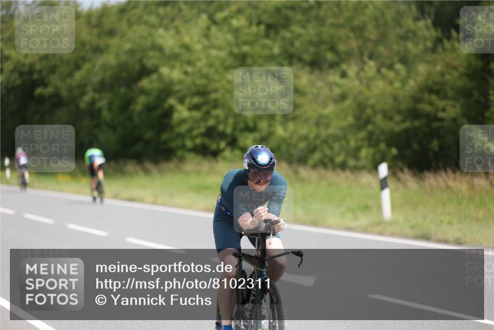 22.06.2025 - Viking Triathlon Yannick Fuchs http://msf.ph/oto/8102311 22.06.2025 12:05:16 Radfahren 37, 50, 197, 202, 205, 286, 364, 474, 550 meine-sportfotos.de