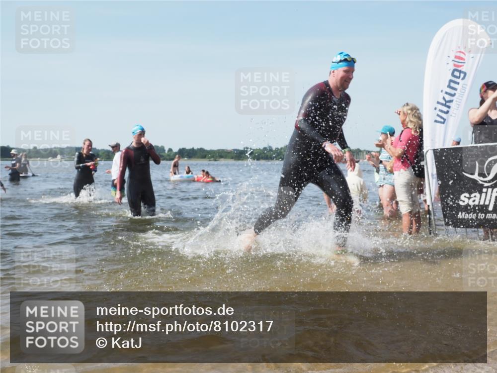 22.06.2025 - Viking Triathlon KatJ http://msf.ph/oto/8102317 22.06.2025 10:34:11 Schwimmen 46, 70, 294, 297, 429, 478, 527, 532, 618, 635 meine-sportfotos.de