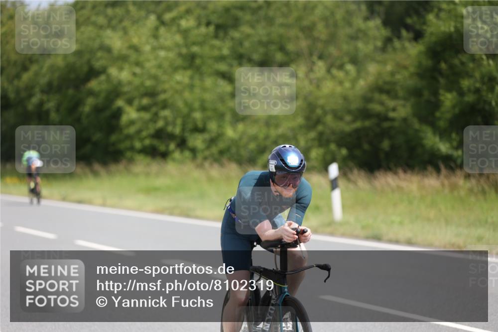 22.06.2025 - Viking Triathlon Yannick Fuchs http://msf.ph/oto/8102319 22.06.2025 12:05:17 Radfahren 37, 50, 197, 202, 205, 286, 308, 364, 474, 550 meine-sportfotos.de