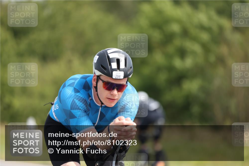 22.06.2025 - Viking Triathlon Yannick Fuchs http://msf.ph/oto/8102323 22.06.2025 11:26:18 Radfahren 15, 234, 236, 272, 298, 556 meine-sportfotos.de