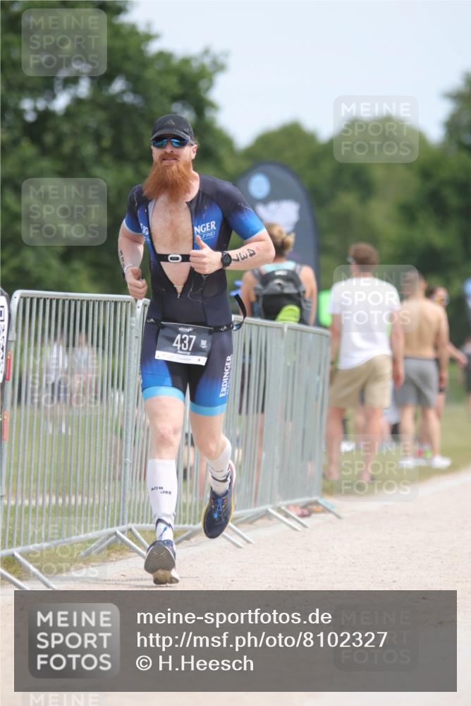 22.06.2025 - Viking Triathlon H.Heesch http://msf.ph/oto/8102327 22.06.2025 13:19:20 Laufen 122, 437 meine-sportfotos.de