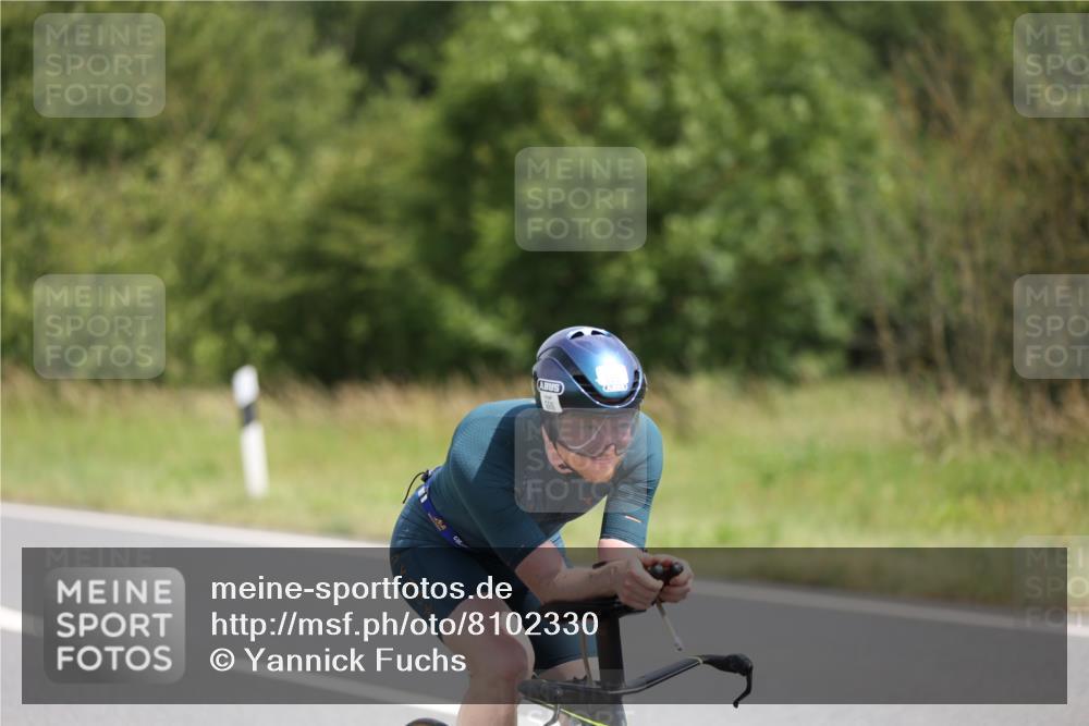 22.06.2025 - Viking Triathlon Yannick Fuchs http://msf.ph/oto/8102330 22.06.2025 12:05:17 Radfahren 37, 50, 197, 202, 205, 286, 308, 364, 474, 550 meine-sportfotos.de