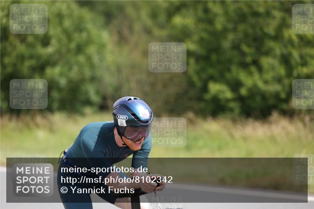 22.06.2025 - Viking Triathlon Yannick Fuchs http://msf.ph/oto/8102342 22.06.2025 12:05:17 Radfahren 37, 50, 197, 202, 205, 286, 308, 364, 474, 550 meine-sportfotos.de