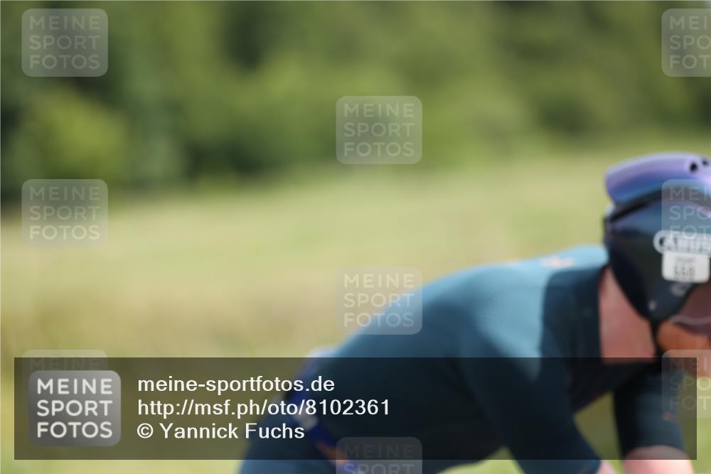 22.06.2025 - Viking Triathlon Yannick Fuchs http://msf.ph/oto/8102361 22.06.2025 12:05:18 Radfahren 37, 50, 197, 202, 205, 286, 308, 364, 474, 550 meine-sportfotos.de