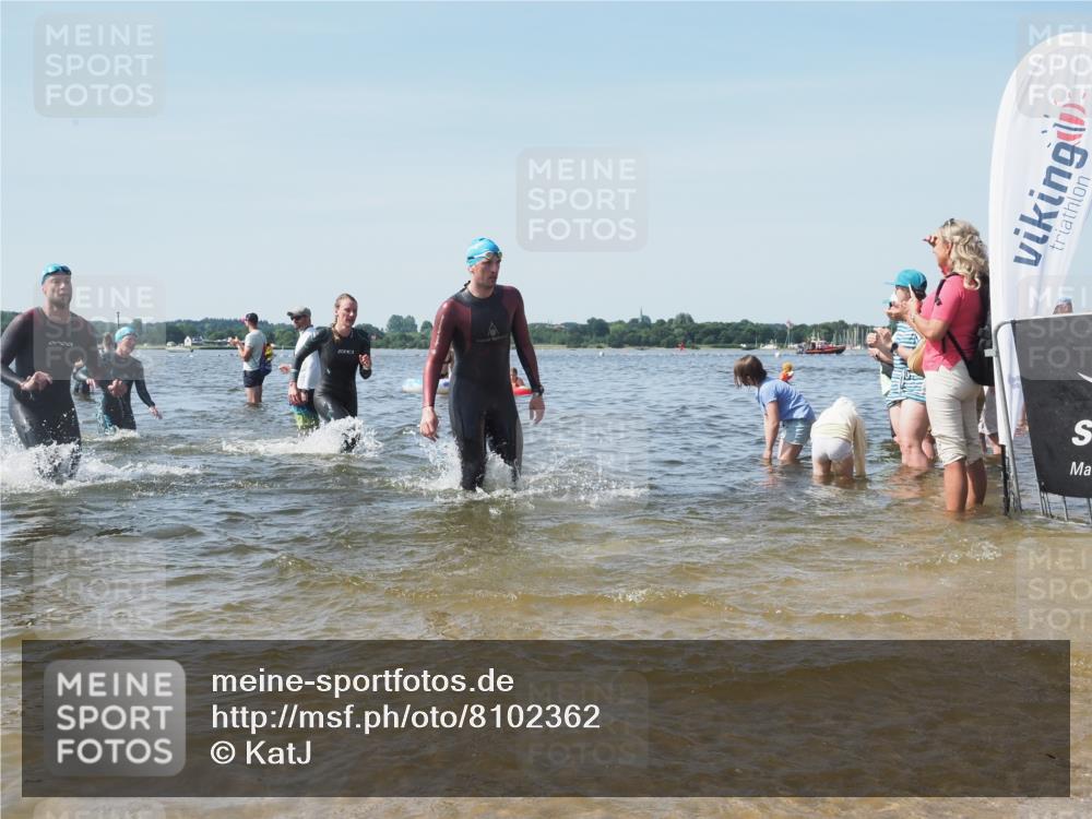 22.06.2025 - Viking Triathlon KatJ http://msf.ph/oto/8102362 22.06.2025 10:34:12 Schwimmen 46, 70, 294, 297, 429, 486, 527, 532, 618, 635 meine-sportfotos.de