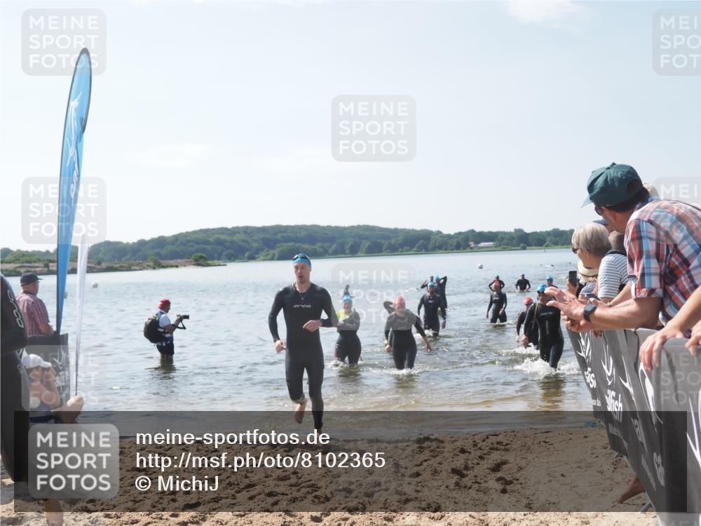 22.06.2025 - Viking Triathlon MichiJ http://msf.ph/oto/8102365 22.06.2025 10:46:00 Schwimmen 217, 342, 360, 372, 468, 525, 615, 621, 633, 647 meine-sportfotos.de