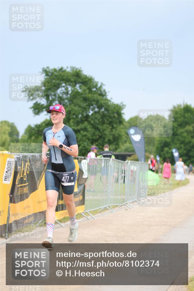 22.06.2025 - Viking Triathlon H.Heesch http://msf.ph/oto/8102374 22.06.2025 16:49:41 Laufen 477, 499 meine-sportfotos.de